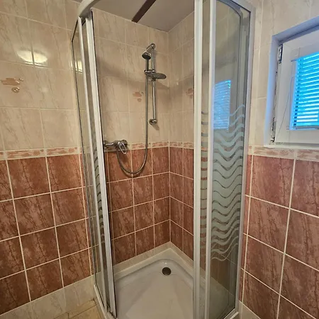 Holiday home Evka, Slnecne Jazera -