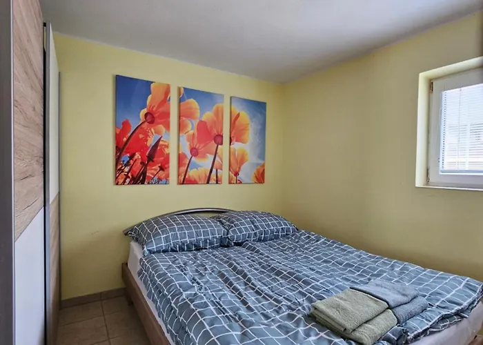 Evka, Slnečné Jazerá - Senec