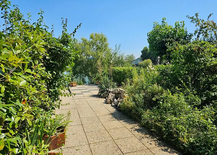 Evka, Slnečné Jazerá - * Senec